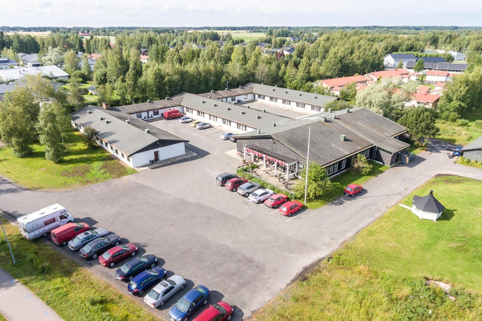 Hotel Pohjankievari Kempele Exteriör bild